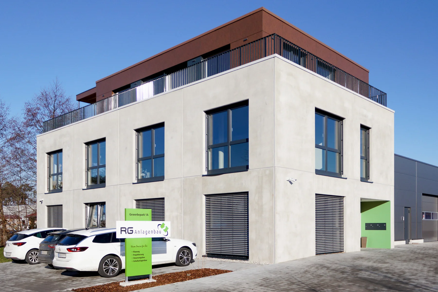 Firmengebäude der RG Anlagenbau GmbH in Spalt